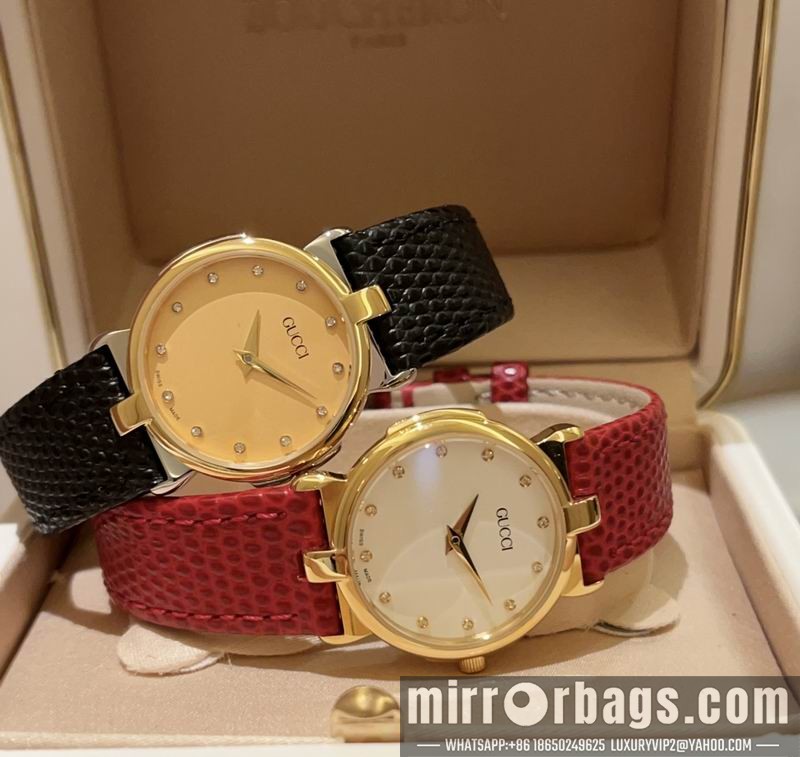 Gucci 28mm 091708 Watch