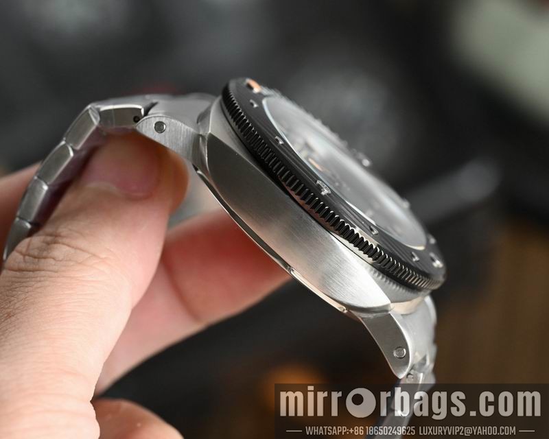 Panerai 47mm 080672 Watch