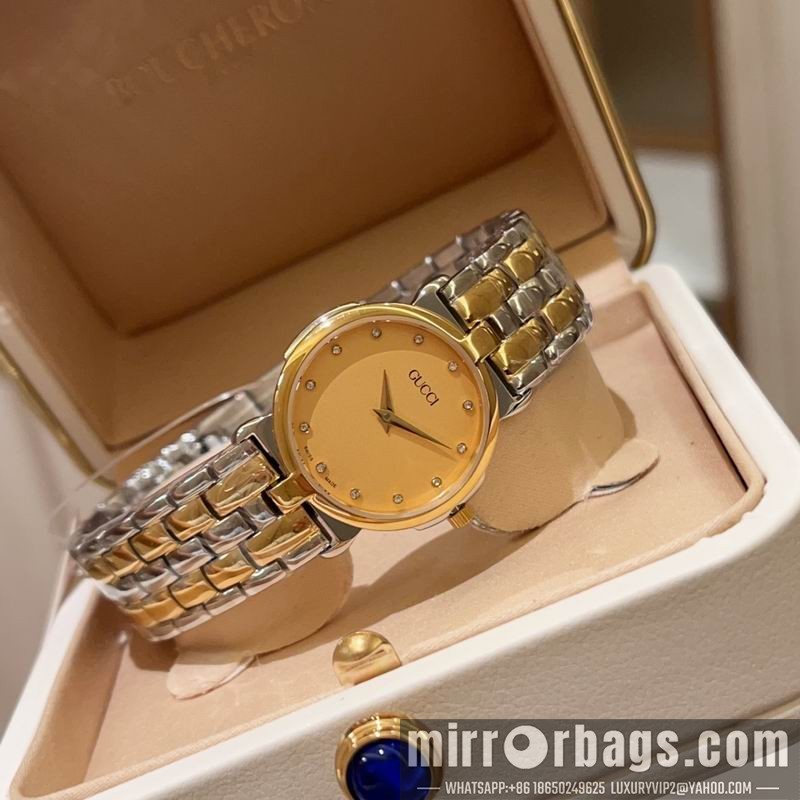 Gucci 28mm 091712 Watch