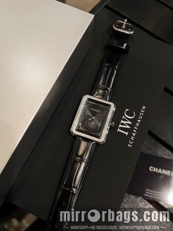 Chanel 27X34mm 052304 Watch
