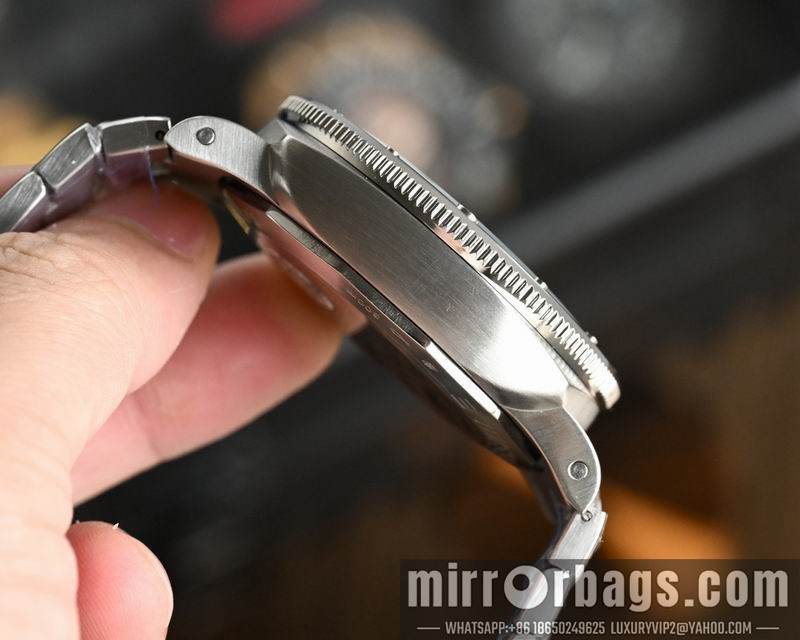 Panerai 47mm 080672 Watch