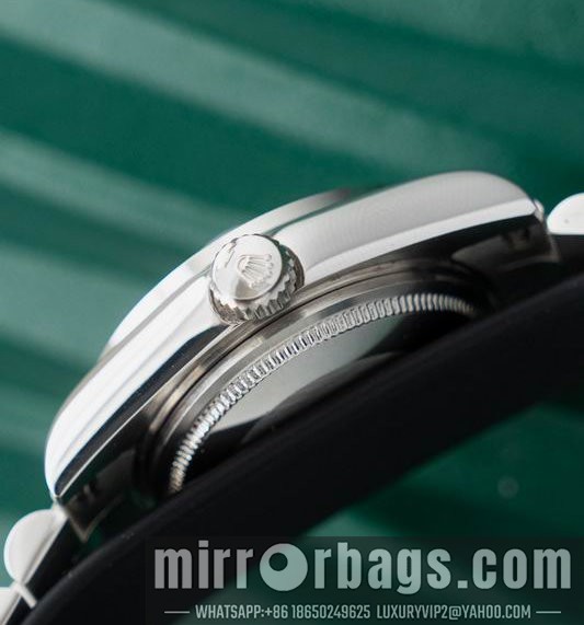Rolex 31mm 040960 Watch