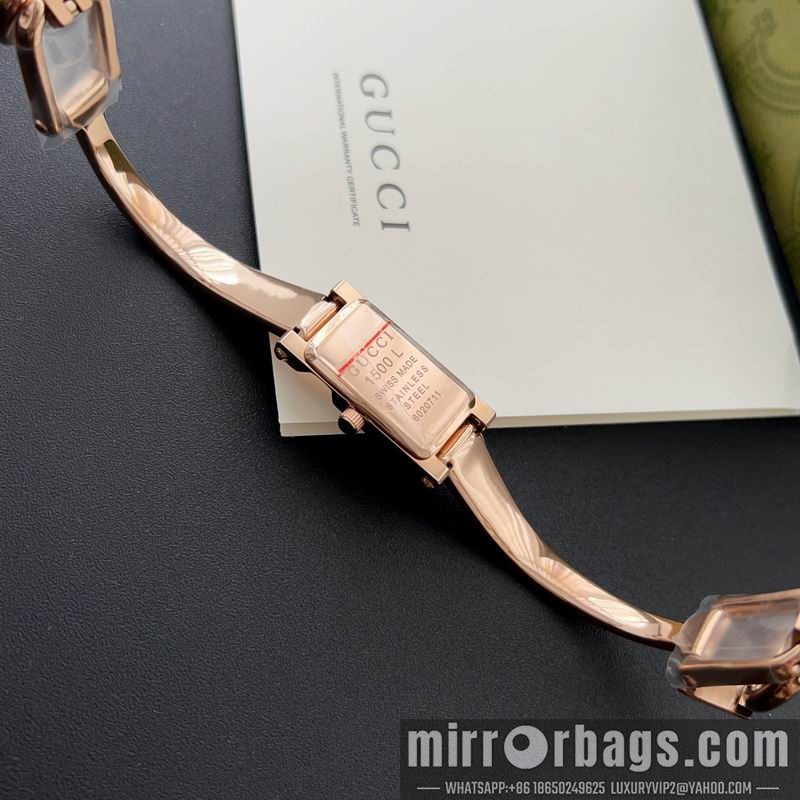 Gucci watch 110377 Watch