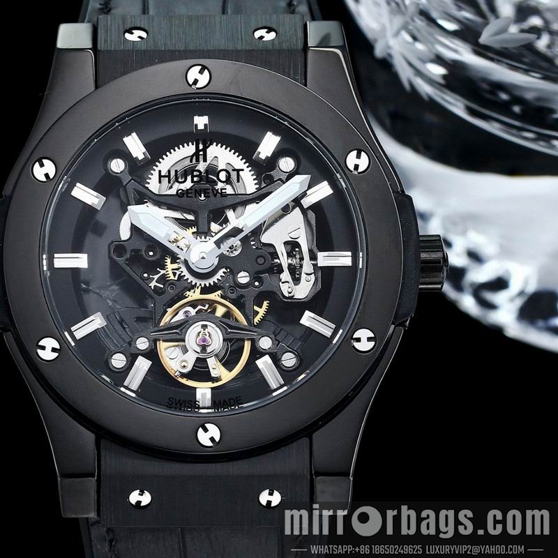 Hublot 45mm 100901 Watch