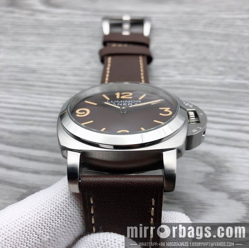 Panerai 44mm 090447 Watch