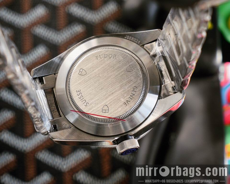 Tudor watch 111003 Watch