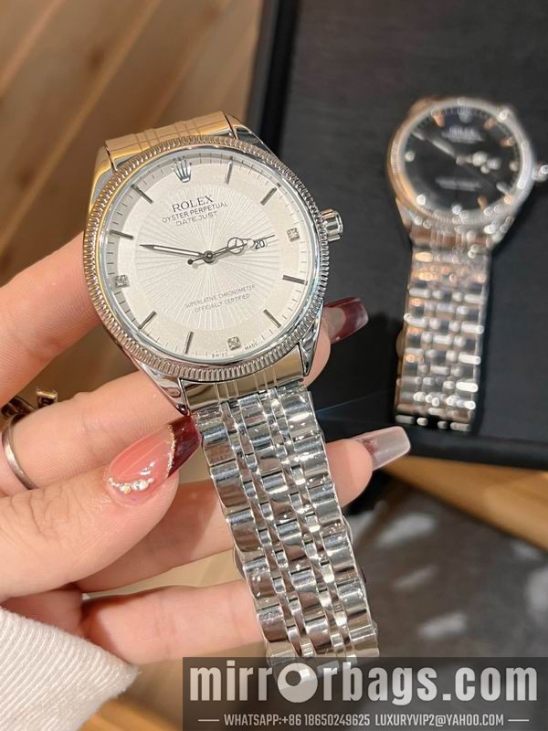 Rolex 40mm 042341 Watch