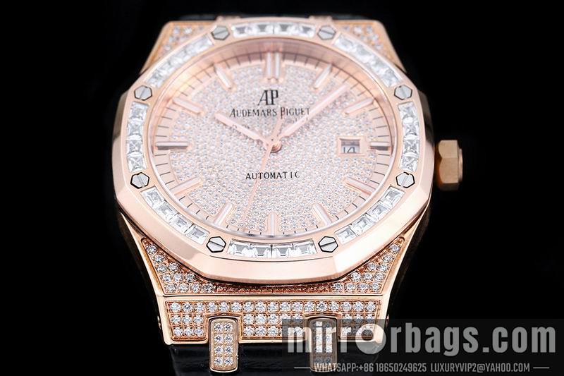 AP 40mm 110923 Watch