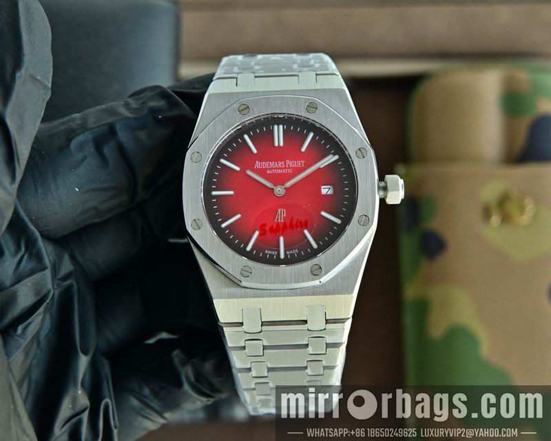 AP 39mm 111445 Watch
