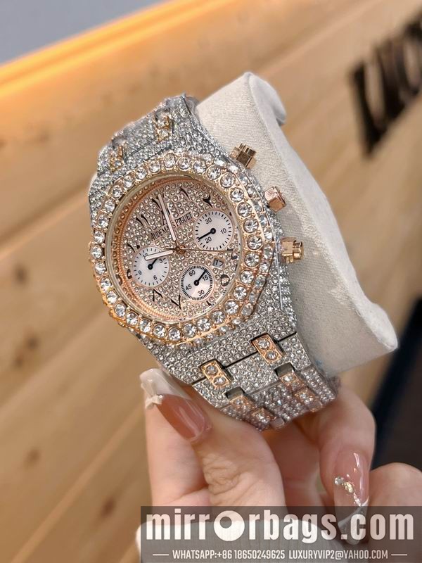 AP 40mm 122824 Watch