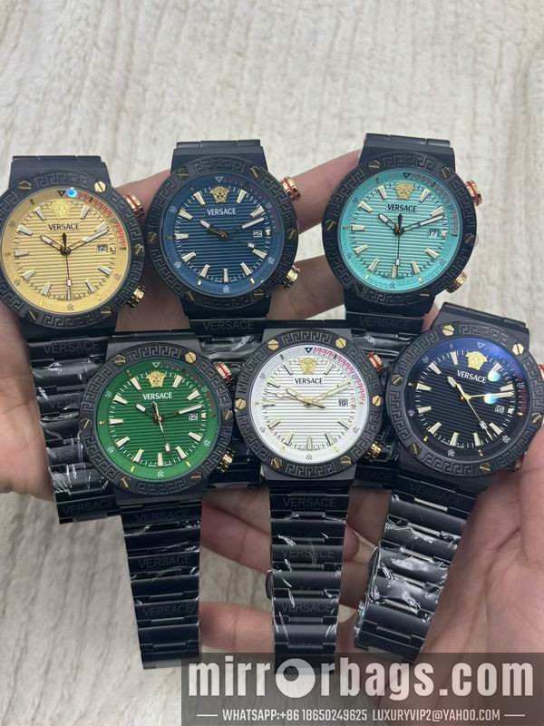 Versace watch 042940 Watch
