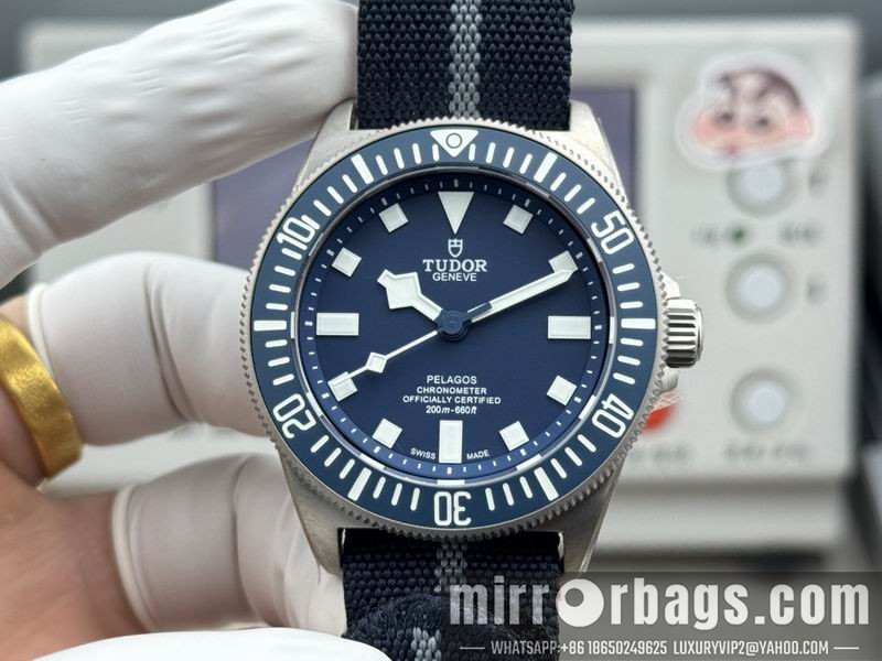 Tudor 42mm 040911 Watch