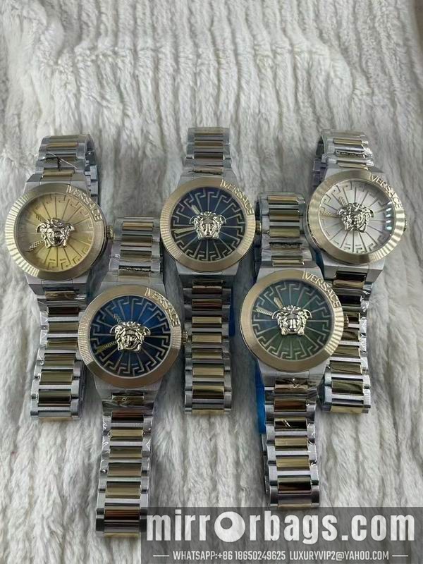 Versace watch 042946 Watch