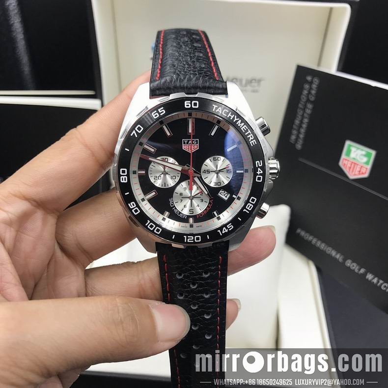 Tag Heuer watch M37 Watch