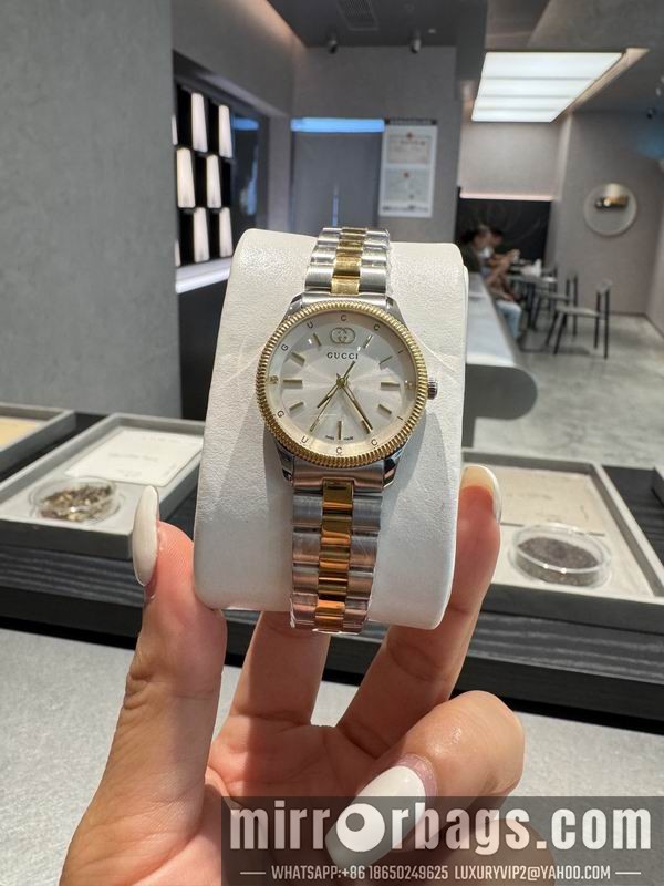 Gucci watch 091718 Watch