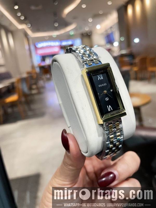 Gucci 35X17mm 091716 Watch