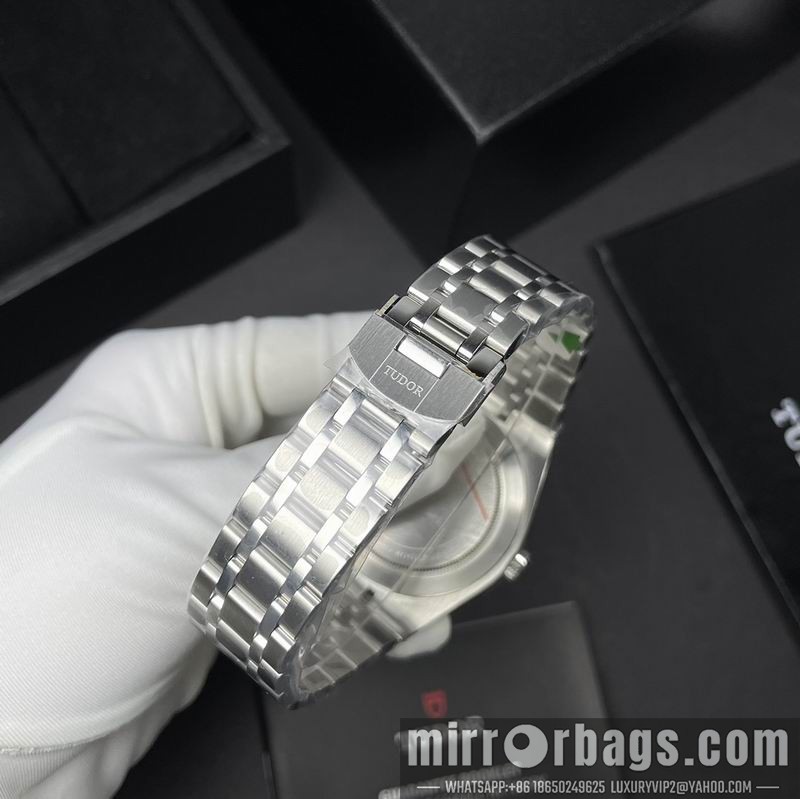 Tudor 41mm 072431 Watch