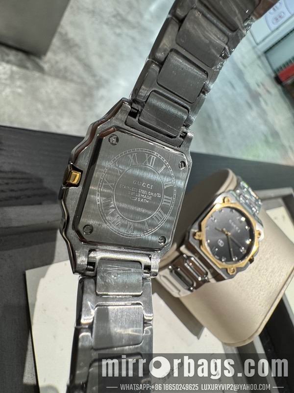 Gucci M36mm W30mm 101507 Watch