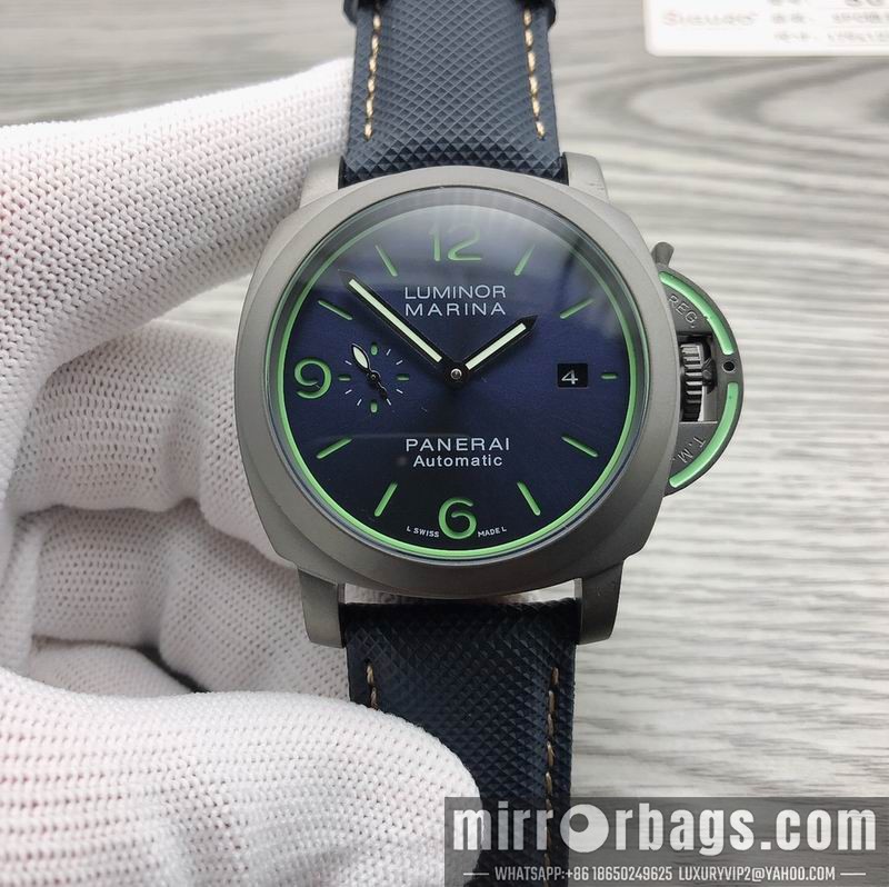 Panerai 44mm 090469 Watch