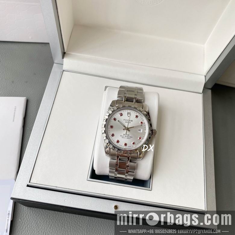 Tudor 40mm 5nms64 Watch