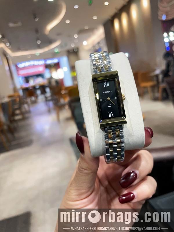 Gucci 35X17mm 091716 Watch