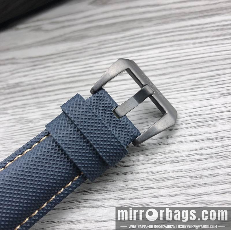 Panerai 44mm 090466 Watch