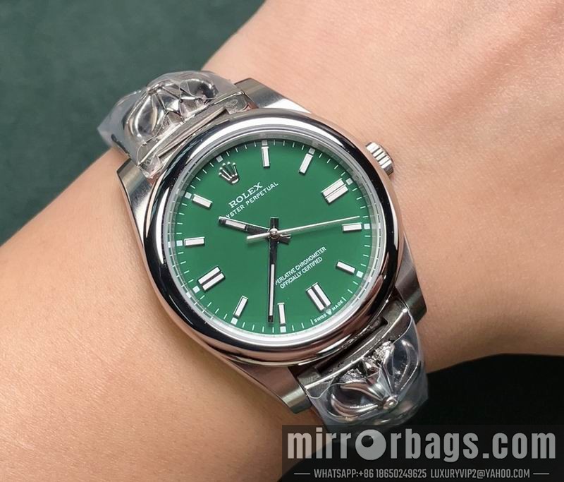 Rolex 41mm 100944 Watch