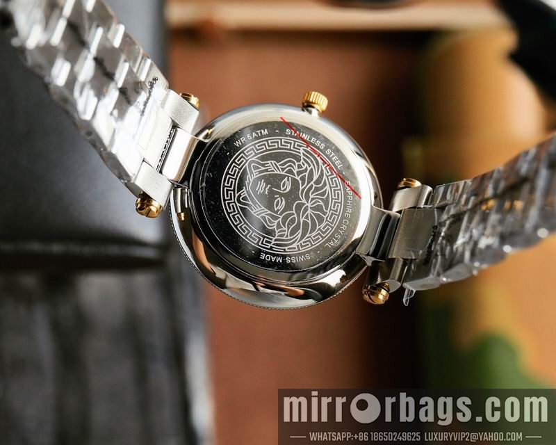 Versace woman watch 122823 Watch