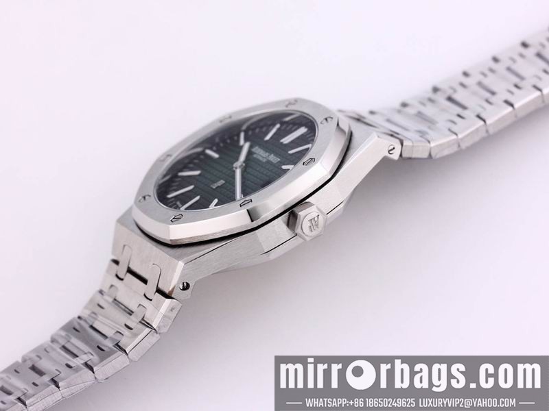 AP 41mm 082249 Watch