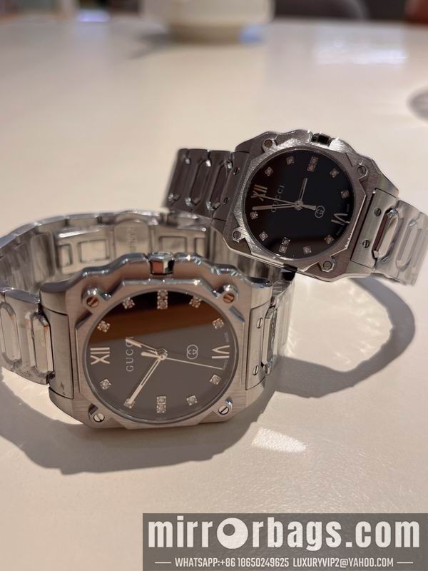 Gucci man36mm woman30mm 071011 Watch