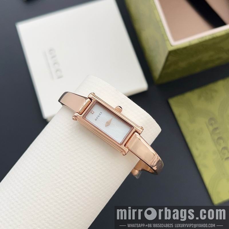 Gucci watch 110377 Watch