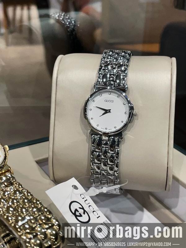 Gucci 28mm 101540 Watch