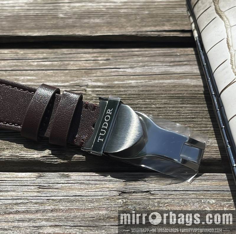 Tudor 42mm 122810 Watch