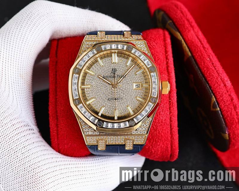 AP 40mm 082101 Watch