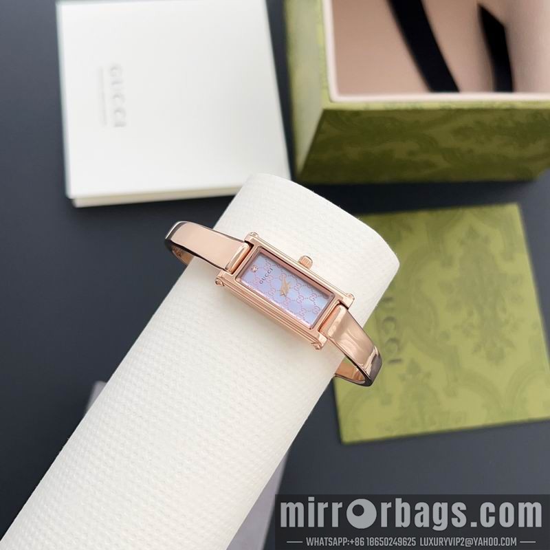 Gucci watch 110377 Watch