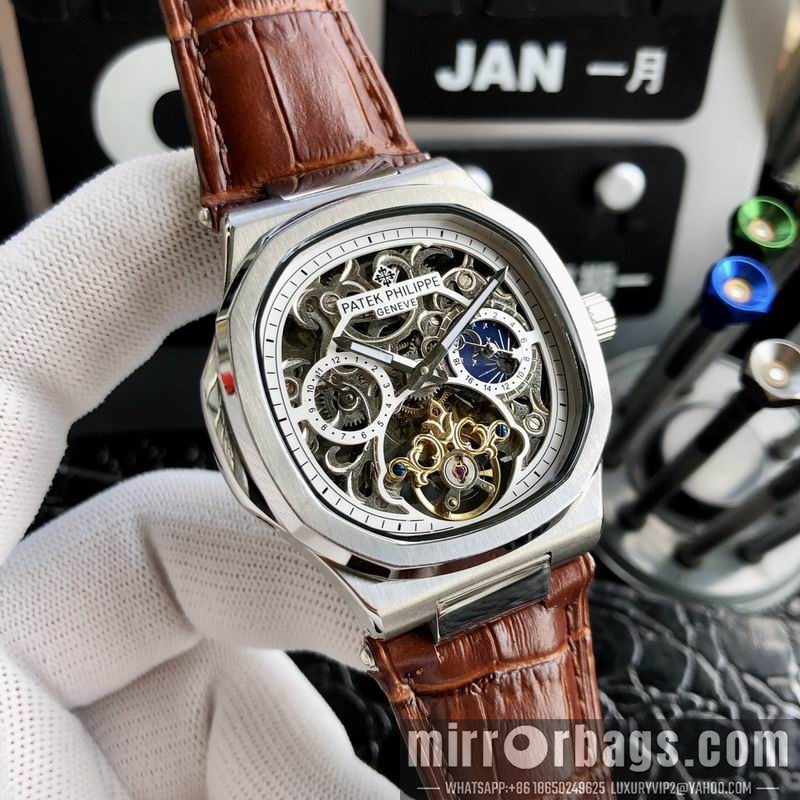 Patek Phillippe 42mm 090439 Watch