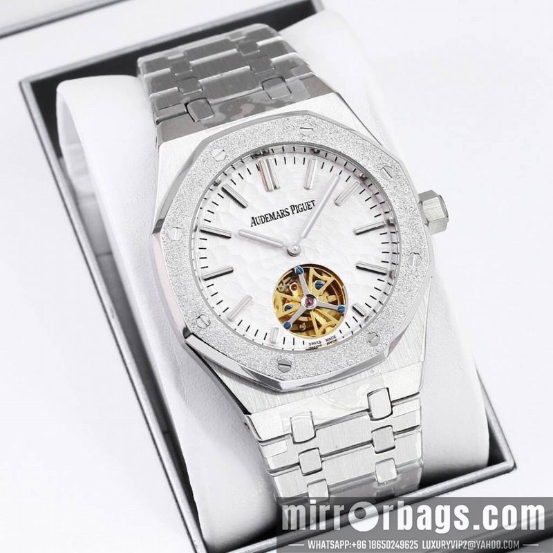 AP 41mm 082205 Watch