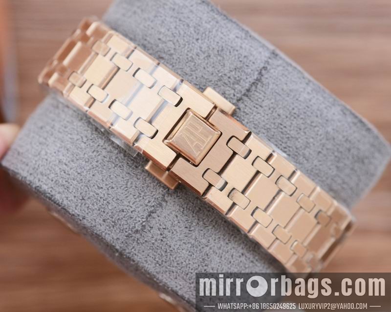 AP 44mm 080659 Watch