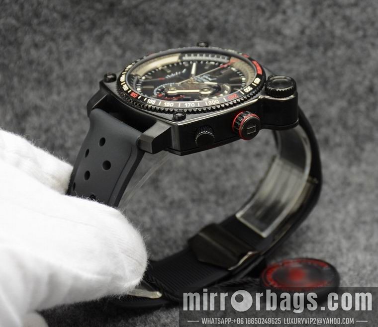 Tag heuer men watch M09 Watch