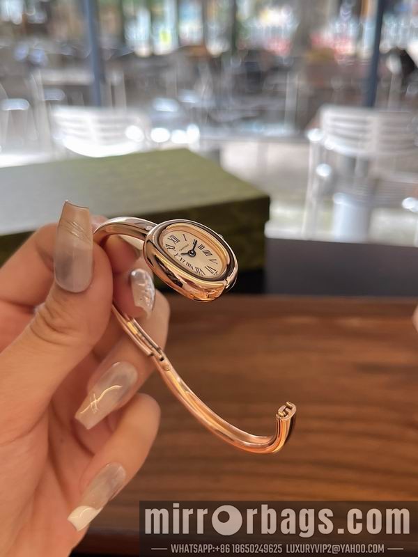 Cartier 24.6X18.7mm 101569 Watch