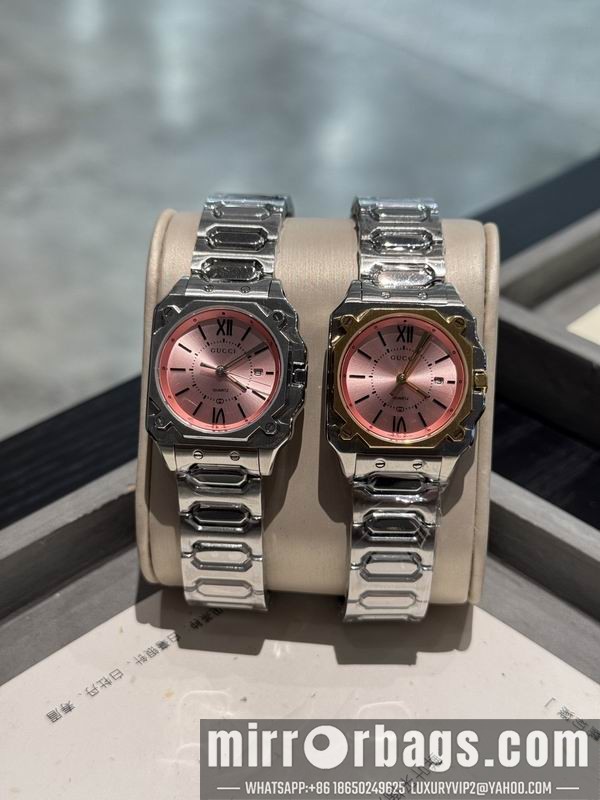 Gucci M36mm W30mm 101507 Watch