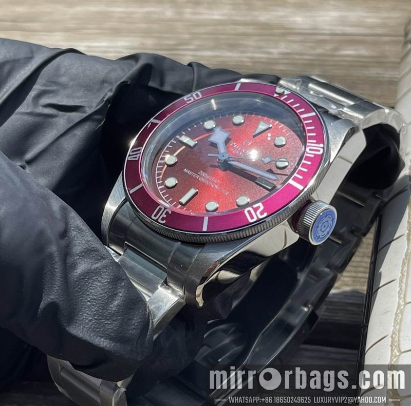 Tudor 42mm 122810 Watch