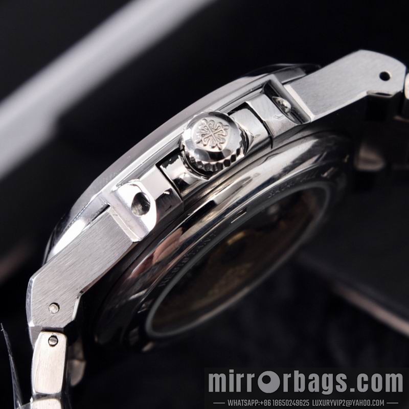 Patek Philippe 40mm 042385 Watch
