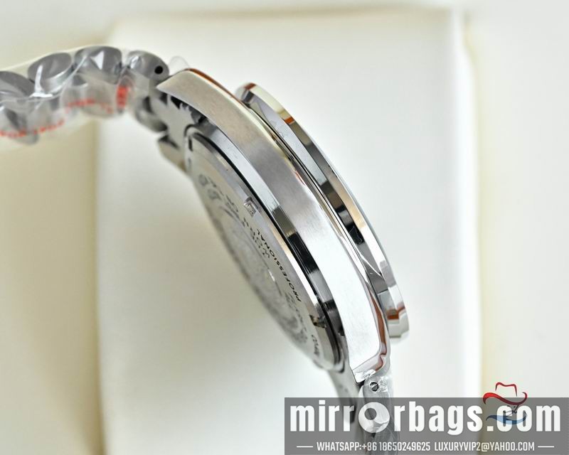 Omega 44mm 110915 Watch