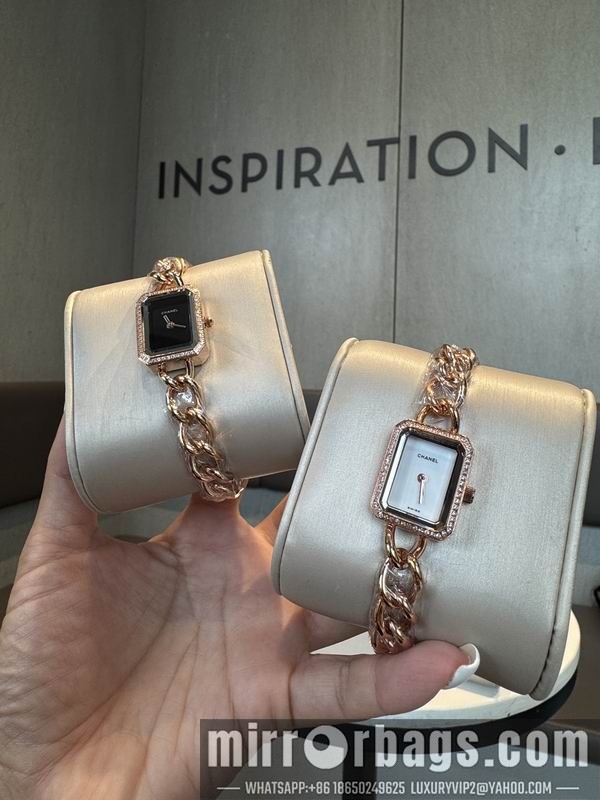 Chanel 21X26mm 101502 Watch
