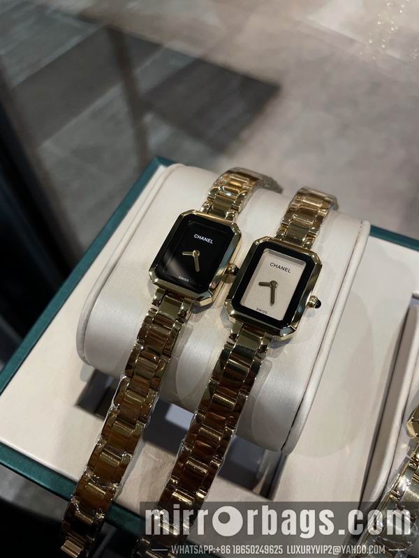 Chanel 21X26mm 052316 Watch