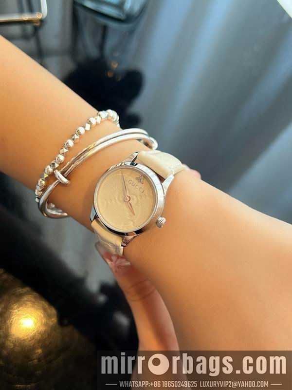 Gucci 28mm 091732 Watch