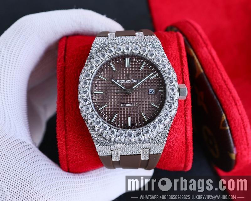 AP 42mm 082115 Watch