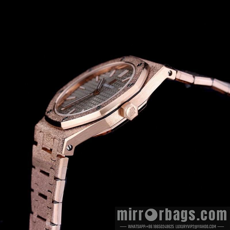 AP 33mm 082239 Watch