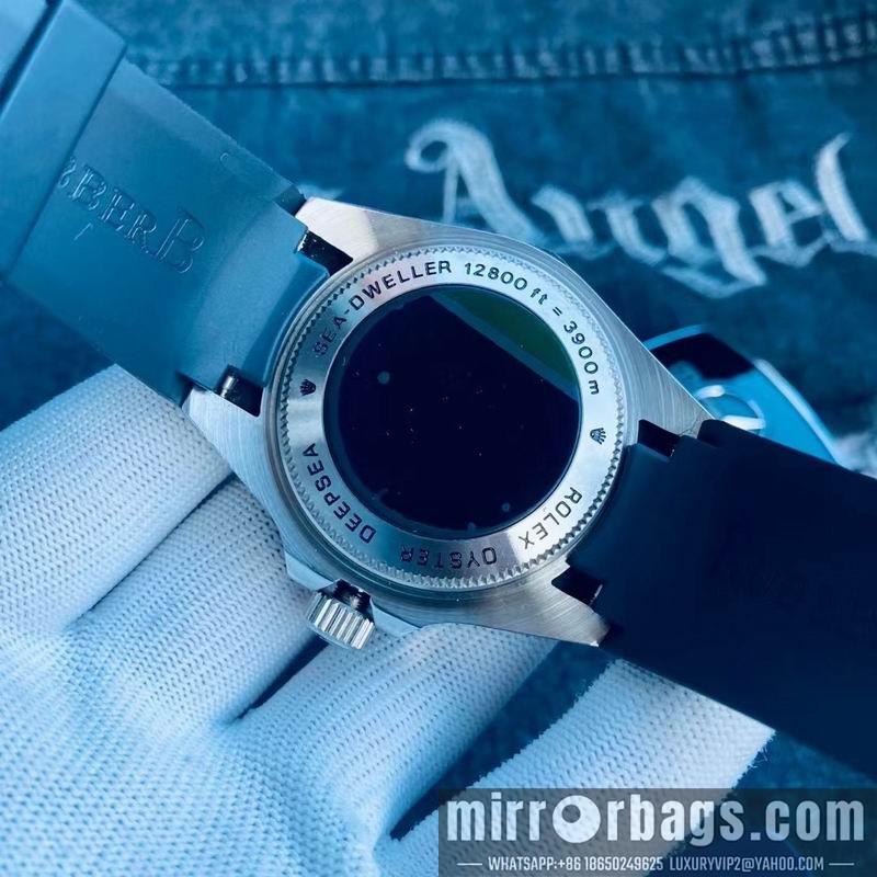 Rolex 44mm 080837 Watch